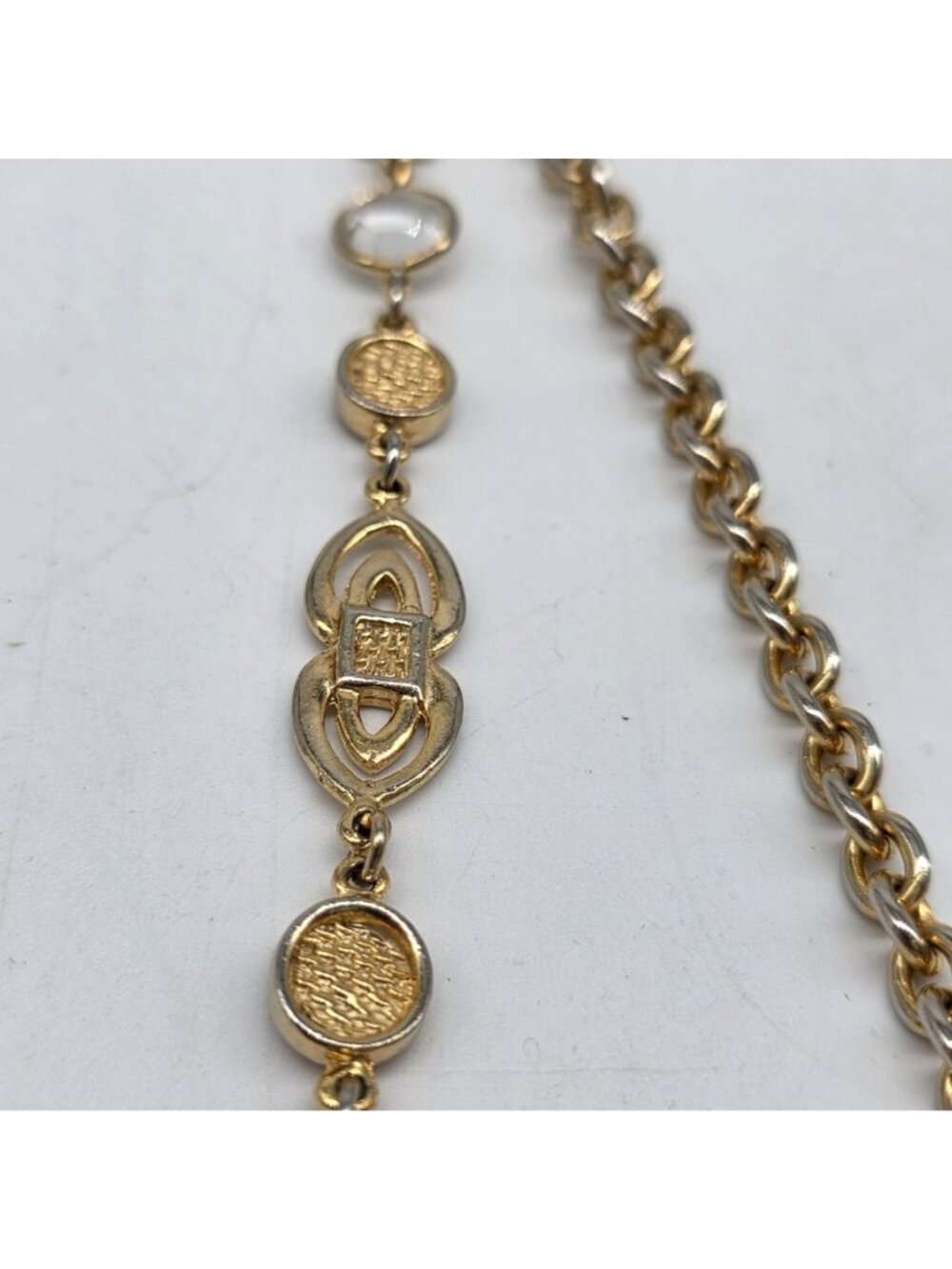 Vintage Gold Tone Fashion Necklace With Pearls & Clear Beads 37" Long - Picture 8 of 8